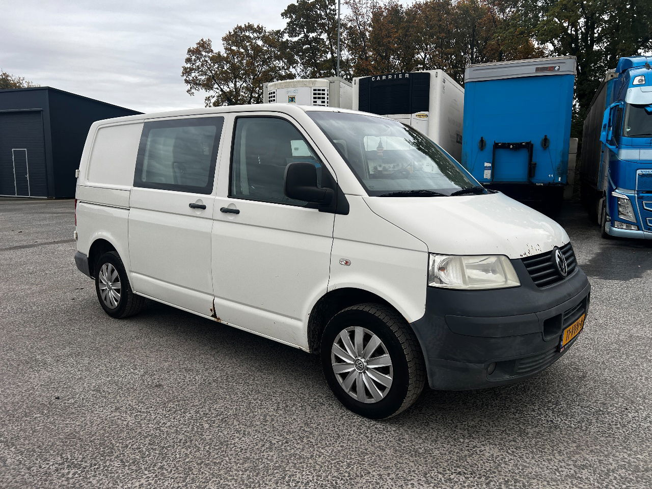 Volkswagen Transporter 2.5 tdi, 96kw, dubbele cabine - Autoutilitară compactă: Foto 2 Volkswagen Transporter 2.5 tdi, 96kw, dubbele cabine - Autoutilitară compactă: Foto 2
