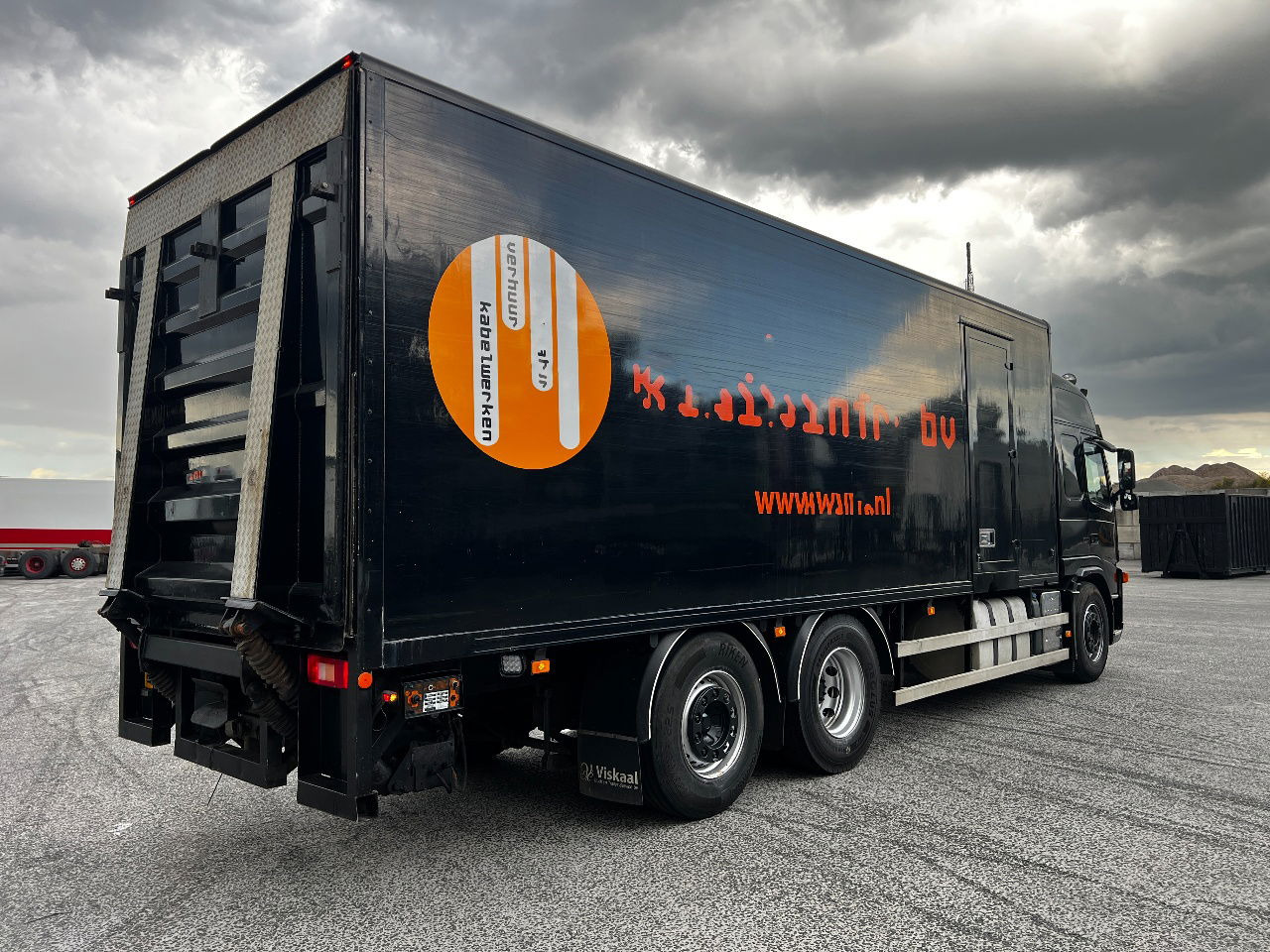 Volvo FM 9.300 Globe 6x2, Euro 5 - Camion furgon: Foto 3 Volvo FM 9.300 Globe 6x2, Euro 5 - Camion furgon: Foto 3