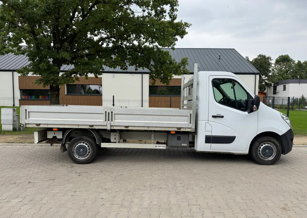 Autoutilitară cu platformă Renault Master: Foto 6 Autoutilitară cu platformă Renault Master: Foto 6