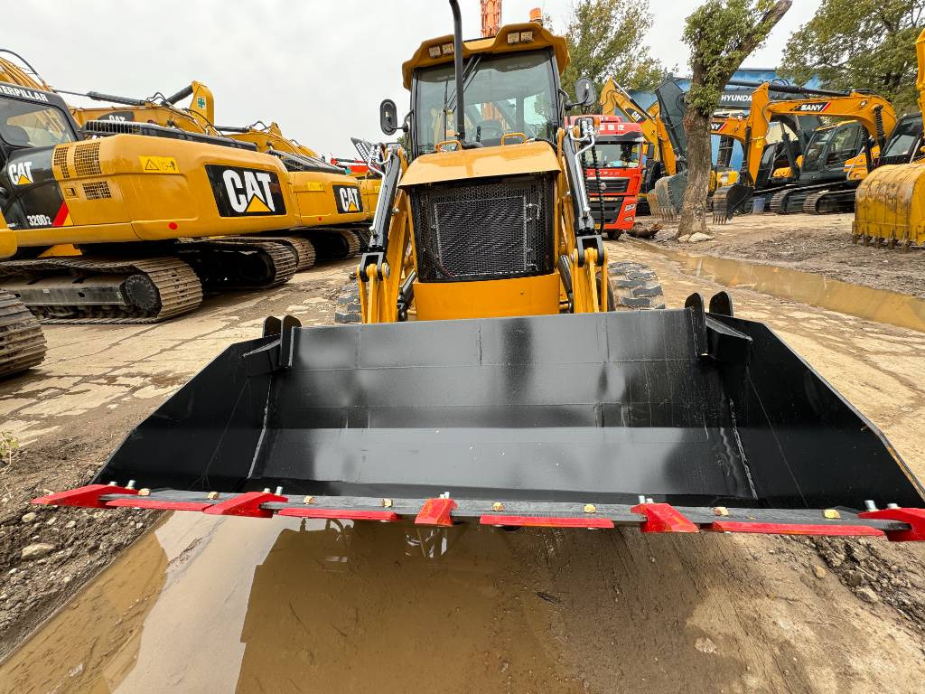 100% new CAT 420 F - Buldoexcavator: Foto 5 100% new CAT 420 F - Buldoexcavator: Foto 5