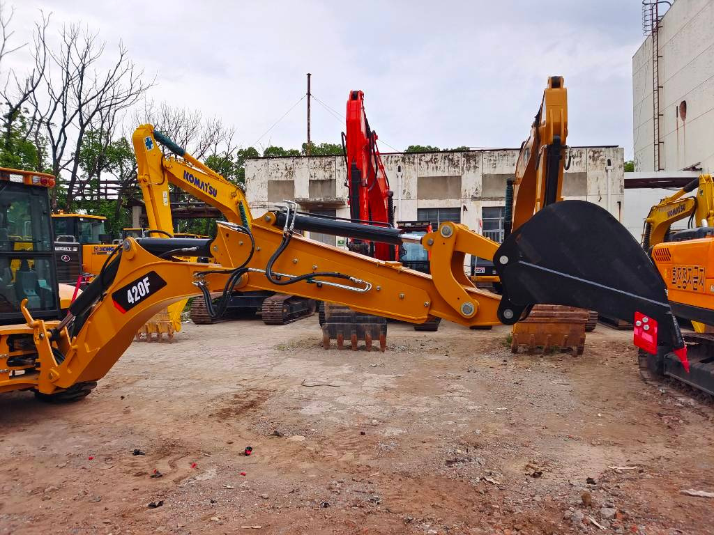 CAT 100% new caterpillar 420 F - Buldoexcavator: Foto 3 CAT 100% new caterpillar 420 F - Buldoexcavator: Foto 3