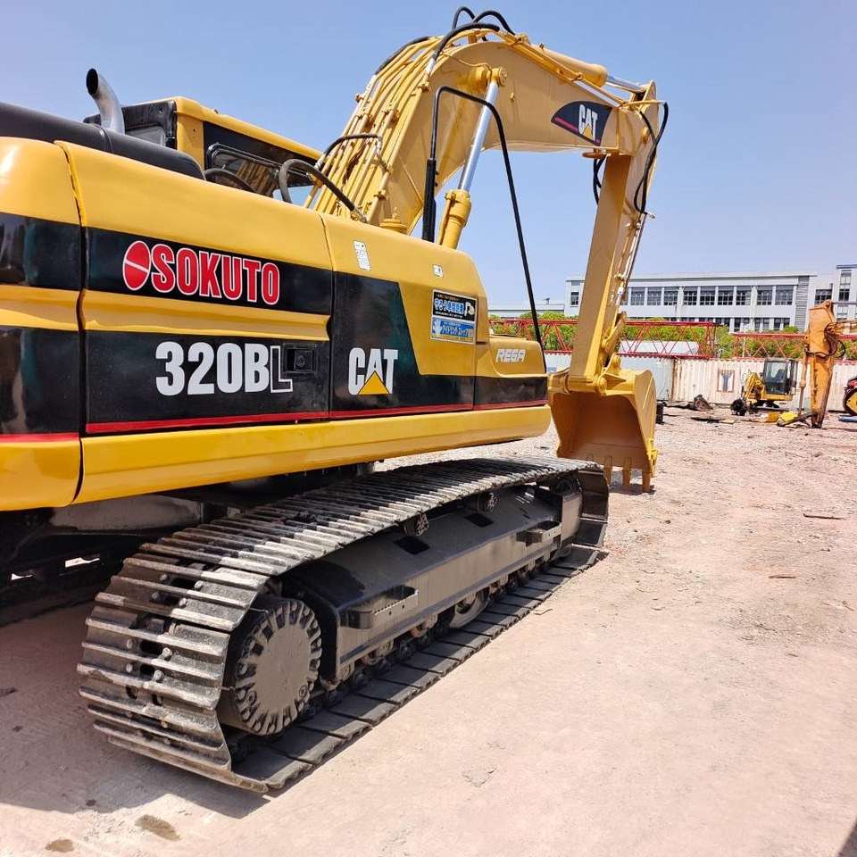 CAT 320 B L - Excavator pe şenile: Foto 3 CAT 320 B L - Excavator pe şenile: Foto 3