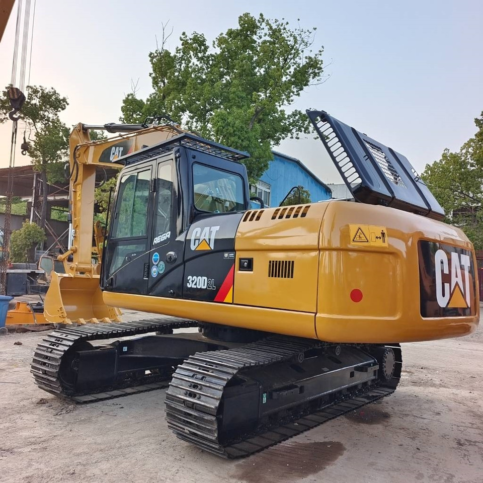 CAT 320D2L - Excavator pe şenile: Foto 2 CAT 320D2L - Excavator pe şenile: Foto 2