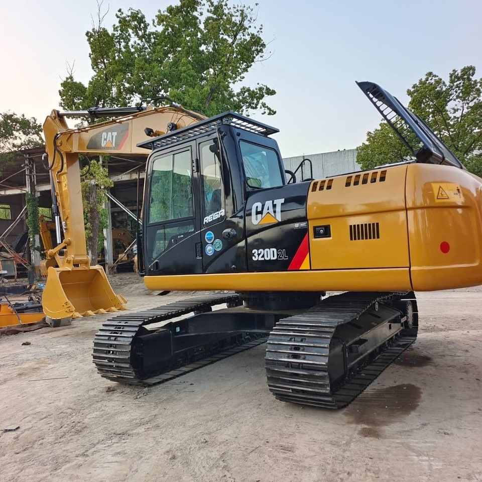 CAT 320D2L - Excavator pe şenile: Foto 5 CAT 320D2L - Excavator pe şenile: Foto 5