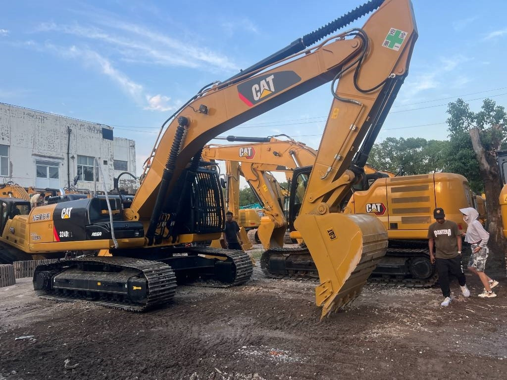 CAT 324 D - Excavator pe şenile: Foto 2 CAT 324 D - Excavator pe şenile: Foto 2