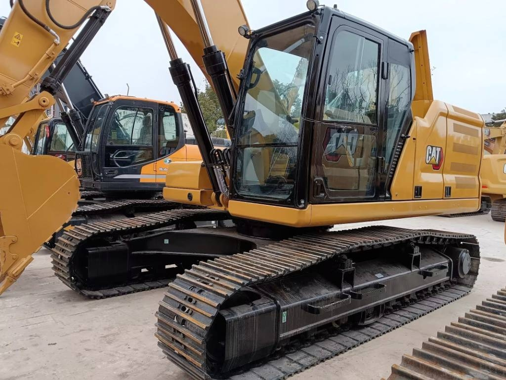 CAT 330GC - Excavator pe şenile: Foto 1 CAT 330GC - Excavator pe şenile: Foto 1