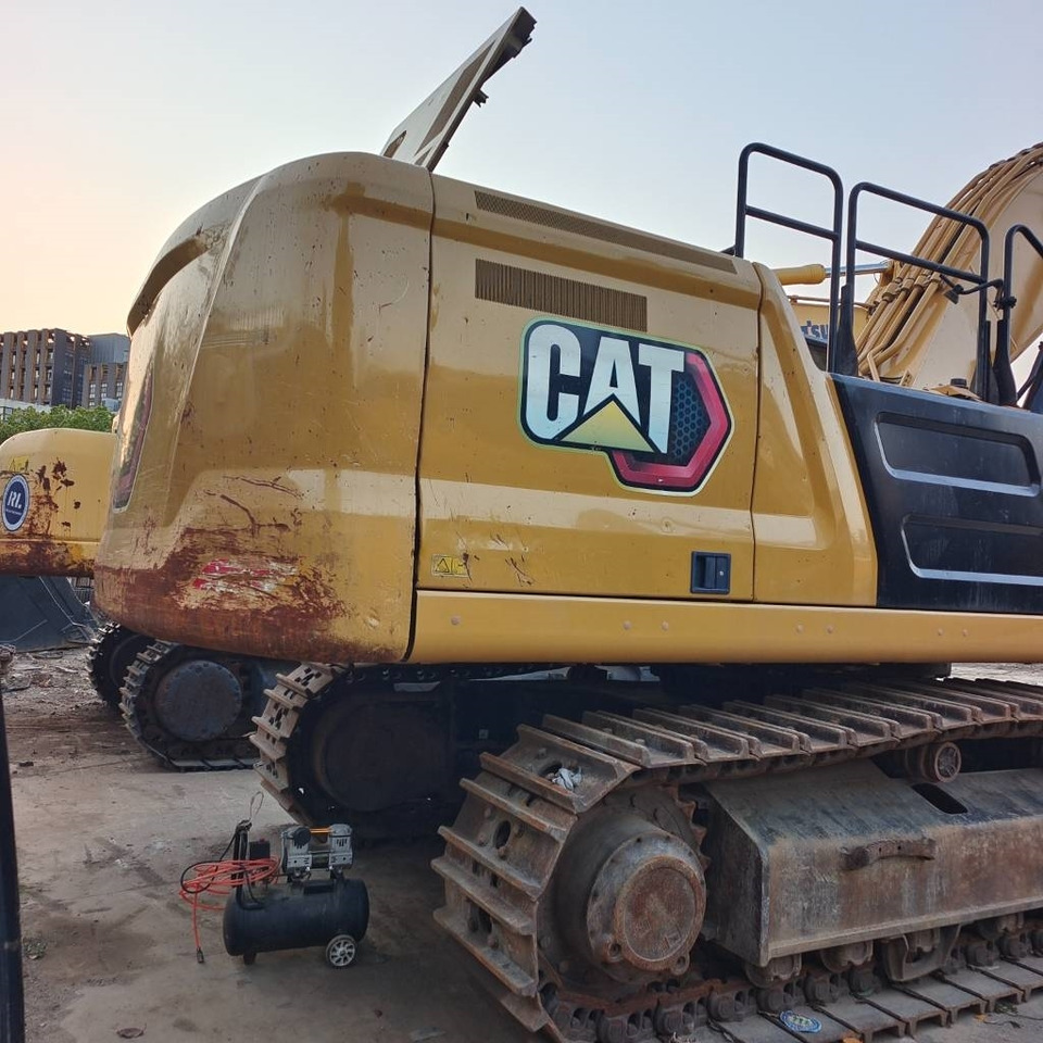 CAT 336 GC - Excavator pe şenile: Foto 2 CAT 336 GC - Excavator pe şenile: Foto 2