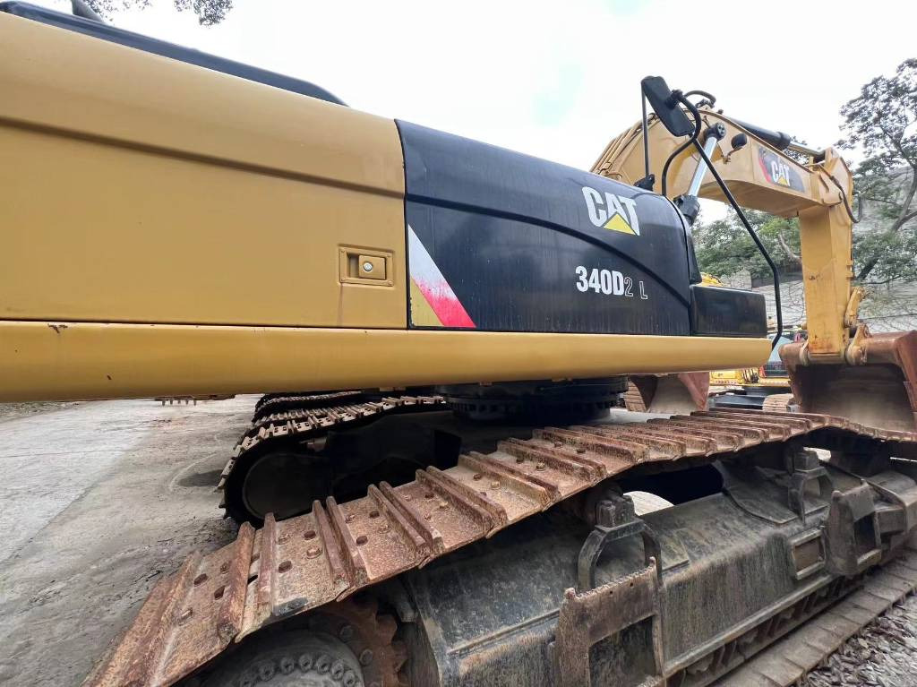 CAT 340 D L - Excavator pe şenile: Foto 2 CAT 340 D L - Excavator pe şenile: Foto 2