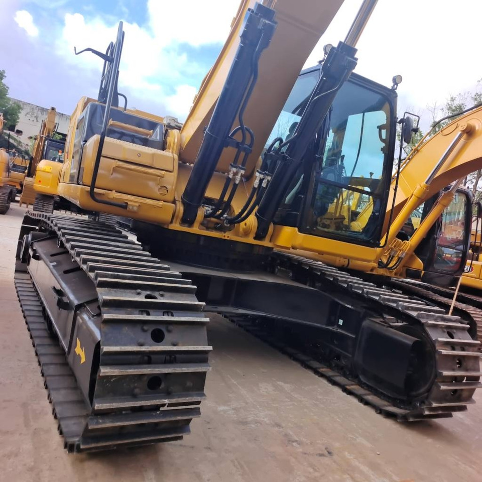 CAT 345GC - Excavator pe şenile: Foto 1 CAT 345GC - Excavator pe şenile: Foto 1