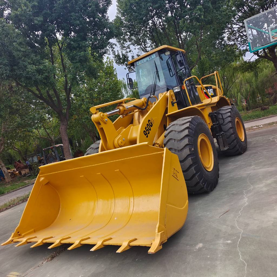 CAT 950GC - Încărcător frontal pe pneuri: Foto 2 CAT 950GC - Încărcător frontal pe pneuri: Foto 2
