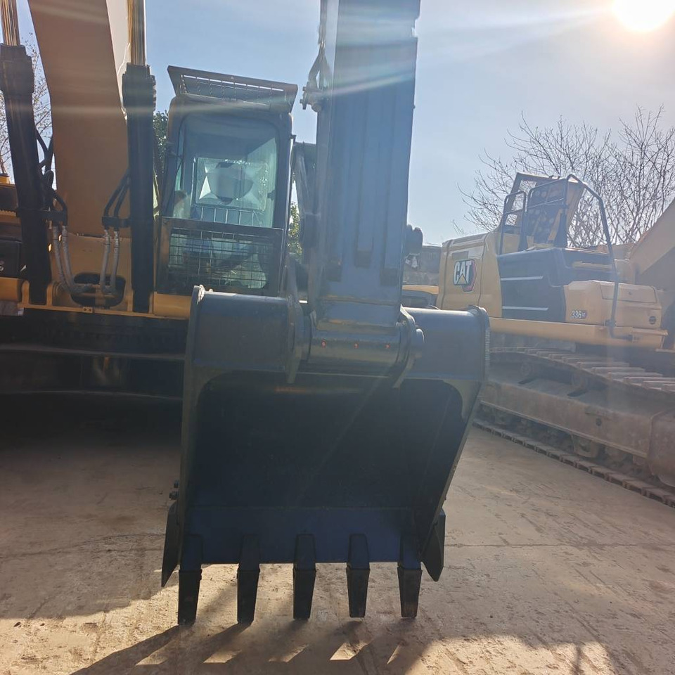 Hyundai 220LC -9S - Excavator pe şenile: Foto 4 Hyundai 220LC -9S - Excavator pe şenile: Foto 4