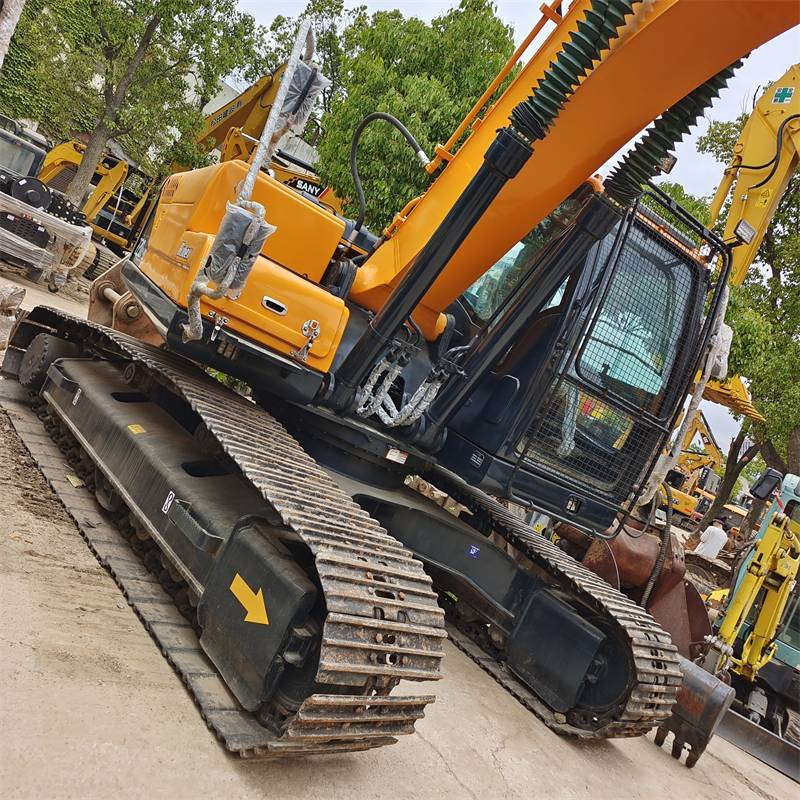Hyundai 220LC -9S - Excavator pe şenile: Foto 5 Hyundai 220LC -9S - Excavator pe şenile: Foto 5