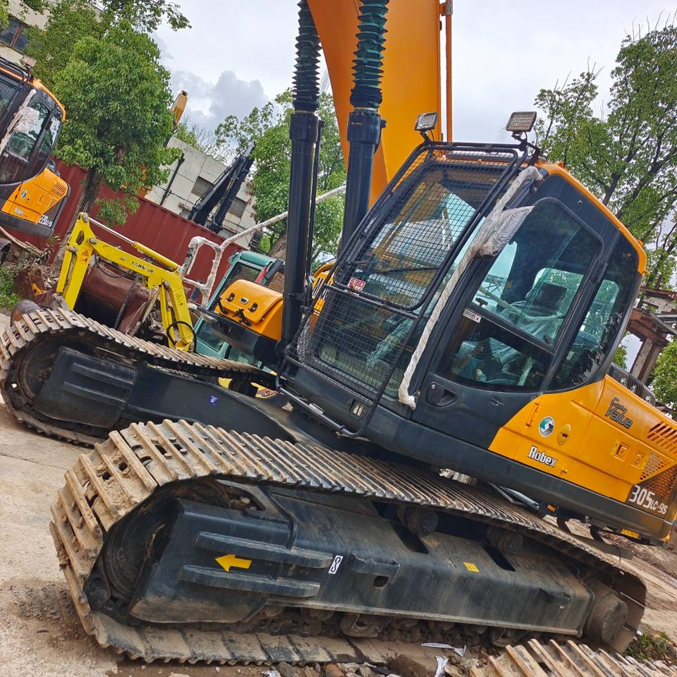 Hyundai 305LC - Excavator pe şenile: Foto 1 Hyundai 305LC - Excavator pe şenile: Foto 1