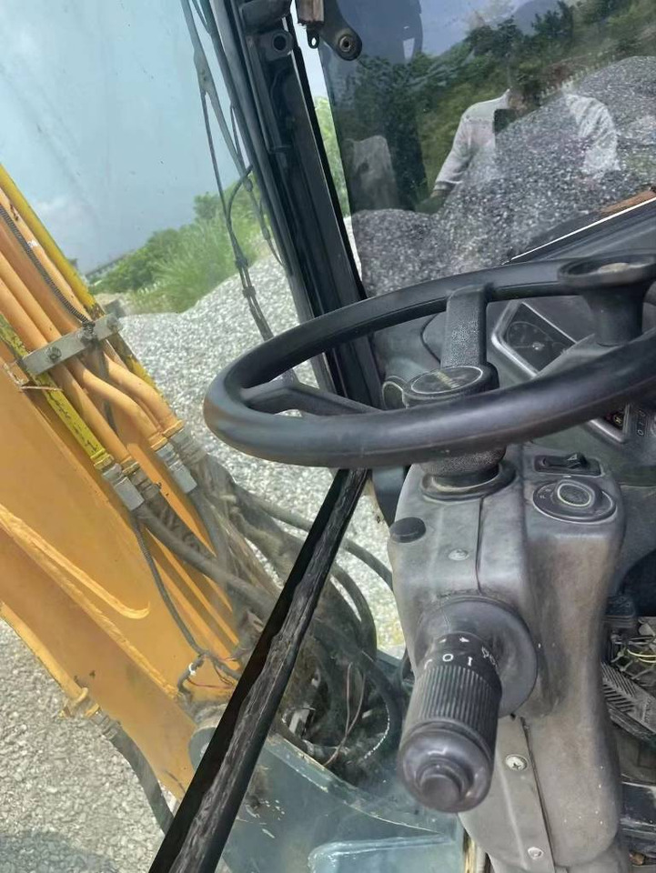Hyundai 60W-9 - Excavator pe roţi: Foto 5 Hyundai 60W-9 - Excavator pe roţi: Foto 5