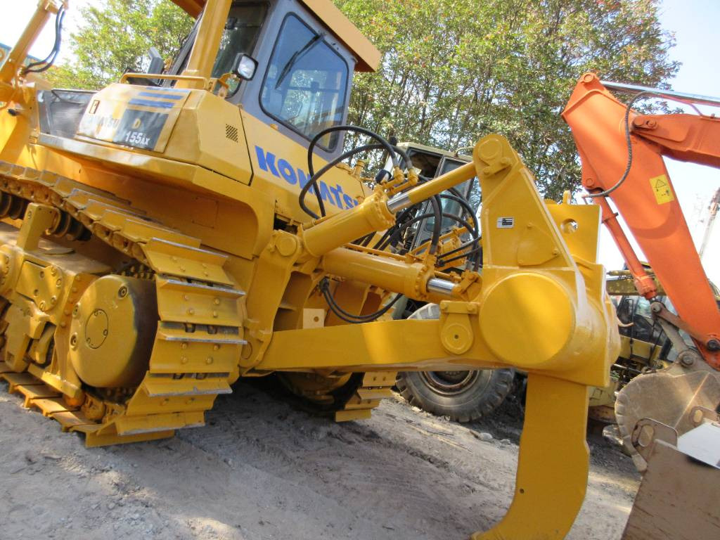 Komatsu D 155A - Buldozer: Foto 1 Komatsu D 155A - Buldozer: Foto 1