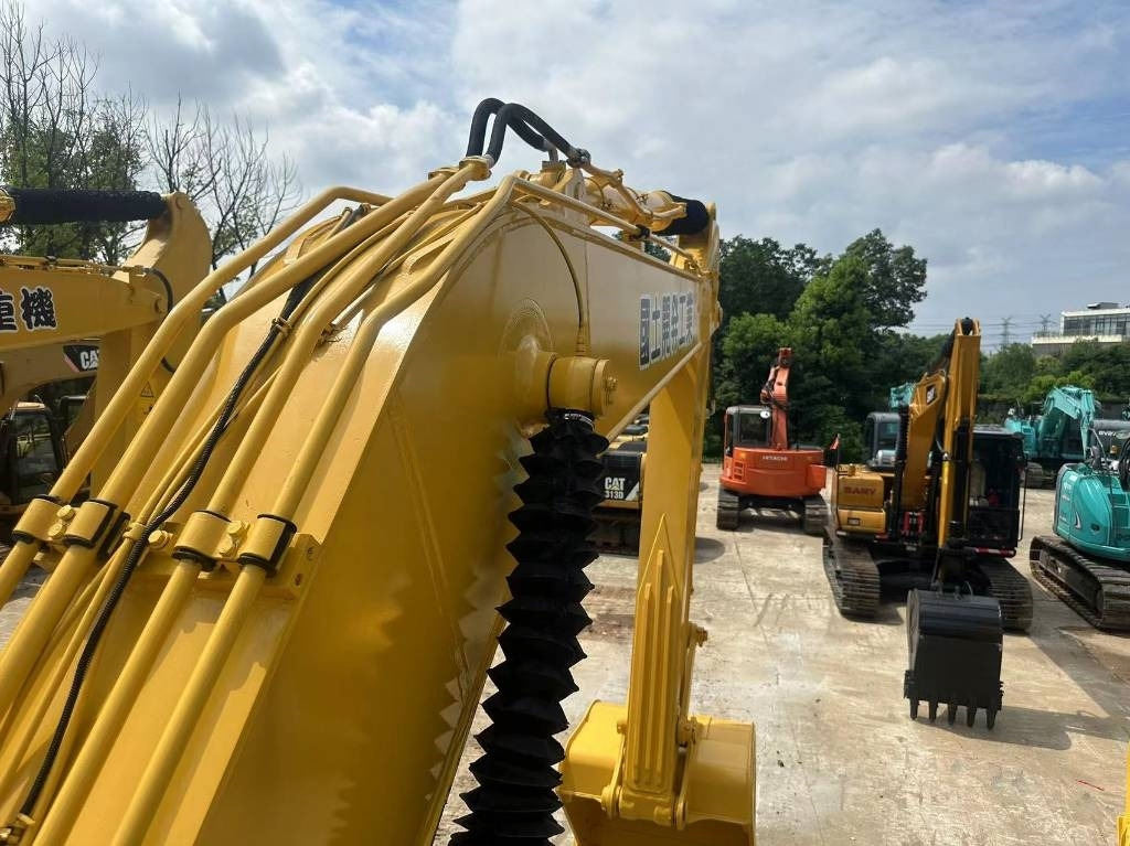 Komatsu PC 220 - Excavator pe şenile: Foto 3 Komatsu PC 220 - Excavator pe şenile: Foto 3