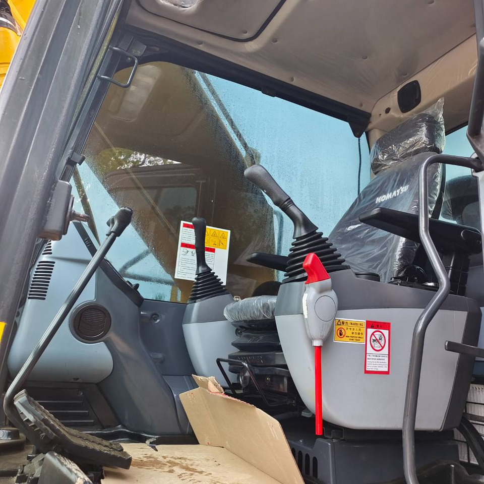 Komatsu PC 240 LC-8 - Excavator pe şenile: Foto 5 Komatsu PC 240 LC-8 - Excavator pe şenile: Foto 5
