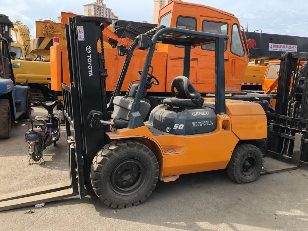 Toyota FD 50 - Stivuitor diesel: Foto 1 Toyota FD 50 - Stivuitor diesel: Foto 1