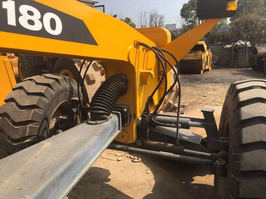 XCMG GR 180 - Excavator pe şenile: Foto 5 XCMG GR 180 - Excavator pe şenile: Foto 5