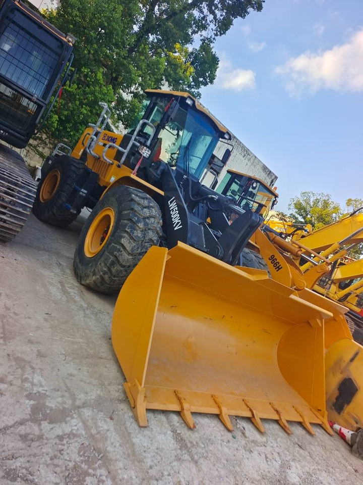 XCMG LW 500 KV - Încărcător frontal pe pneuri: Foto 1 XCMG LW 500 KV - Încărcător frontal pe pneuri: Foto 1