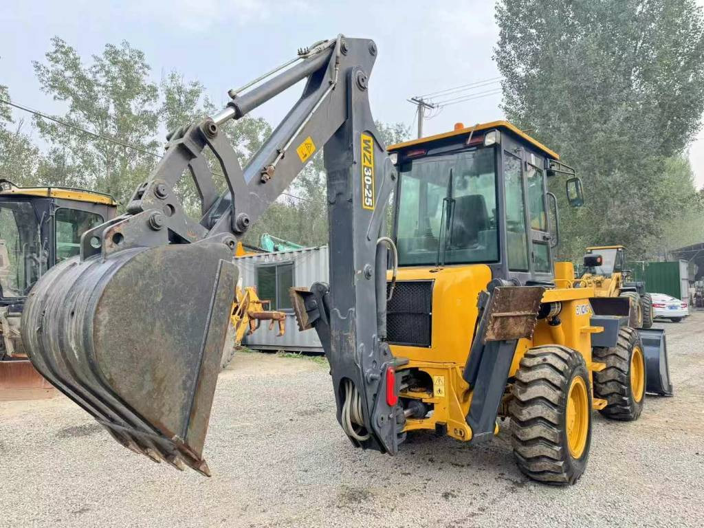 XCMG WZ 30-25 - Buldoexcavator: Foto 4 XCMG WZ 30-25 - Buldoexcavator: Foto 4