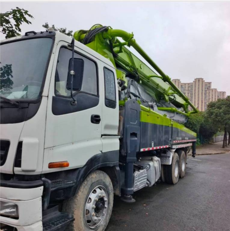Zoomlion ZLJ5336 THBSE - Autopompă de beton: Foto 1 Zoomlion ZLJ5336 THBSE - Autopompă de beton: Foto 1
