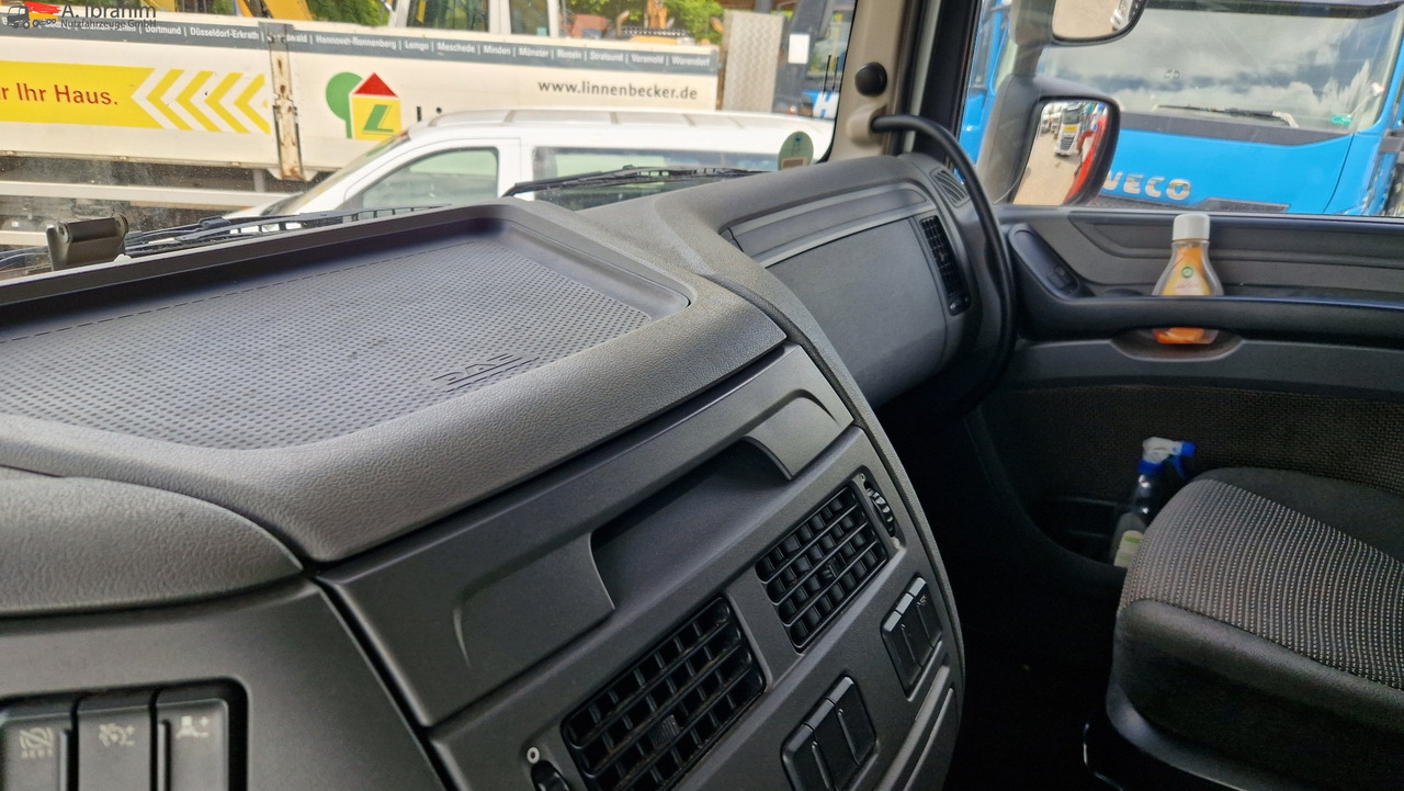 Daf XF460 Superspacecab, 2x Tank, Retarder - Cap tractor: Foto 4 Daf XF460 Superspacecab, 2x Tank, Retarder - Cap tractor: Foto 4