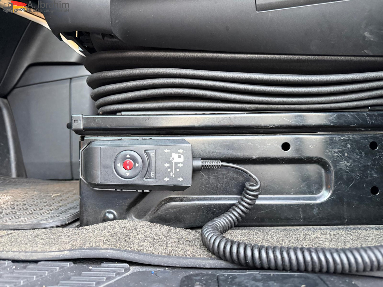 Mercedes-Benz Actros 1845 GigaSpace | Retarder | 4x2 | Luft Luft | LowLiner - Cap tractor: Foto 5 Mercedes-Benz Actros 1845 GigaSpace | Retarder | 4x2 | Luft Luft | LowLiner - Cap tractor: Foto 5