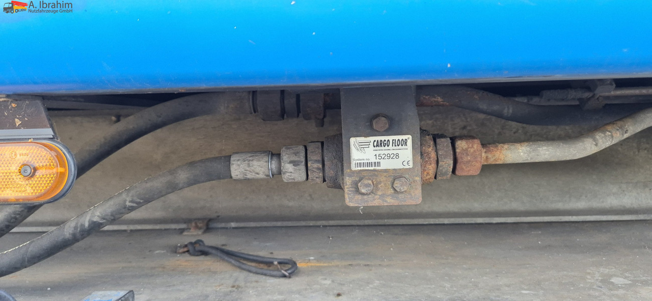 Kraker CF-Z schlammdicht, deutscher Auflieger - Semiremorcă cu podea culisantă: Foto 4 Kraker CF-Z schlammdicht, deutscher Auflieger - Semiremorcă cu podea culisantă: Foto 4