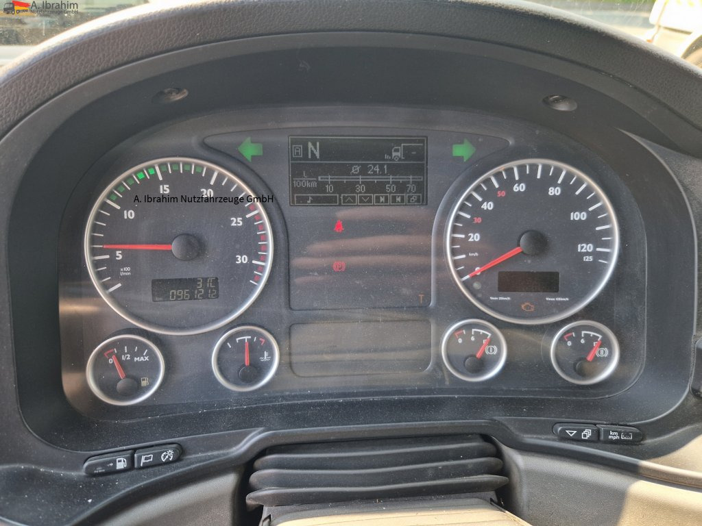 MAN 26.360 Klima Retarder Zustand gut - Camion transport containere/ Swap body: Foto 4 MAN 26.360 Klima Retarder Zustand gut - Camion transport containere/ Swap body: Foto 4