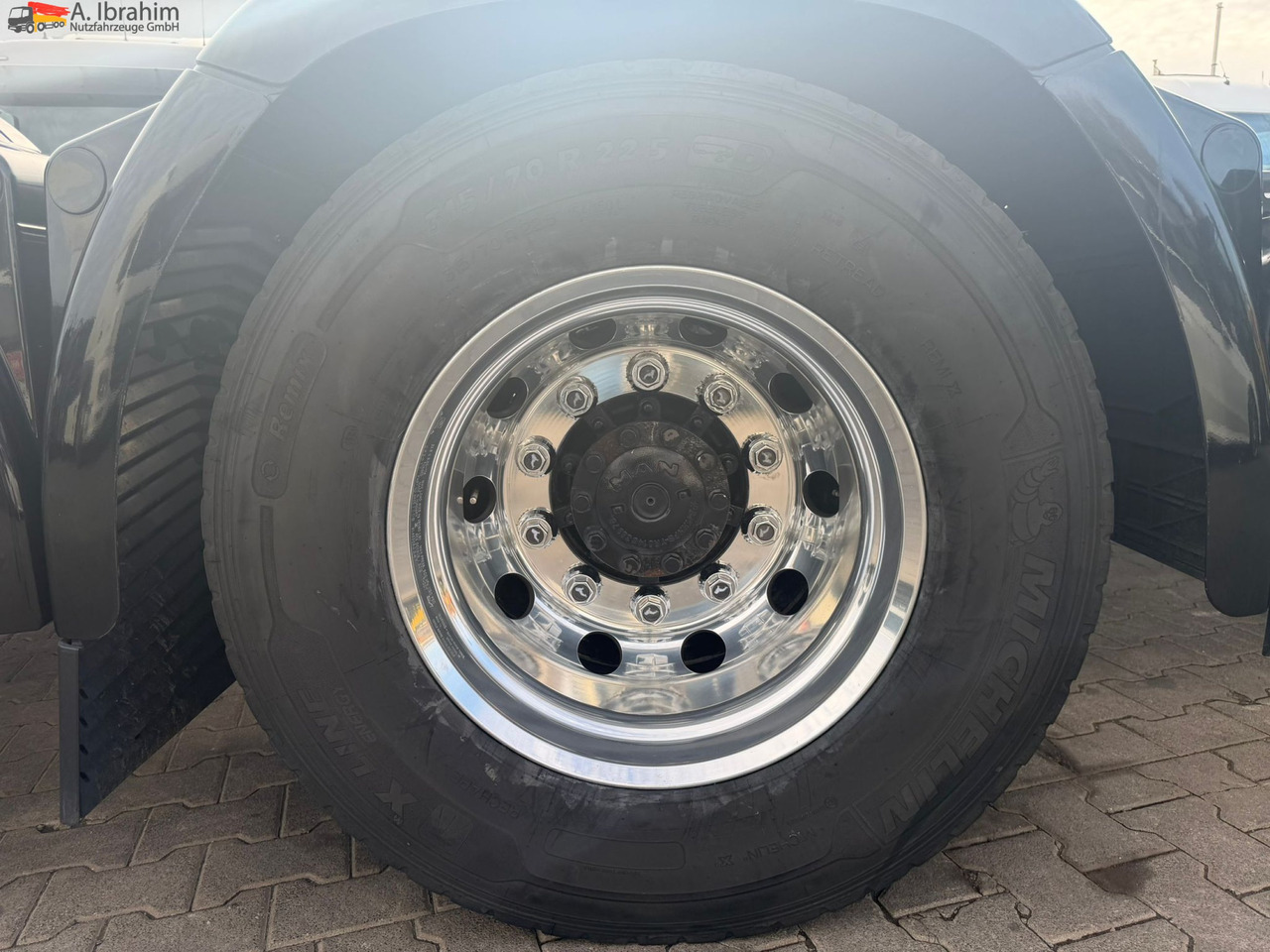 MAN TGX 26.510 Retarder | 6x2 | Klima Euro 6d | Full Service Truck - Camion şasiu: Foto 4 MAN TGX 26.510 Retarder | 6x2 | Klima Euro 6d | Full Service Truck - Camion şasiu: Foto 4