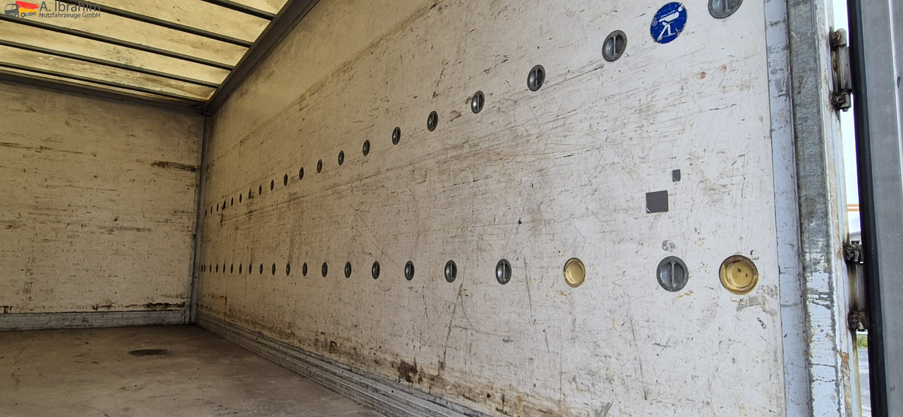 Mercedes-Benz 817  Möbelkoffer - Autoutilitară box: Foto 2 Mercedes-Benz 817  Möbelkoffer - Autoutilitară box: Foto 2