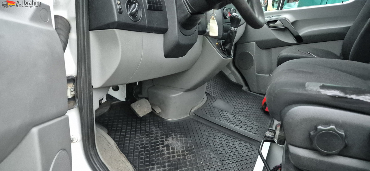 Mercedes-Benz Sprinter DB 319 CDI Automatik, Tempomat, ATM bei 290 tkm - Maşină de tractare: Foto 3 Mercedes-Benz Sprinter DB 319 CDI Automatik, Tempomat, ATM bei 290 tkm - Maşină de tractare: Foto 3