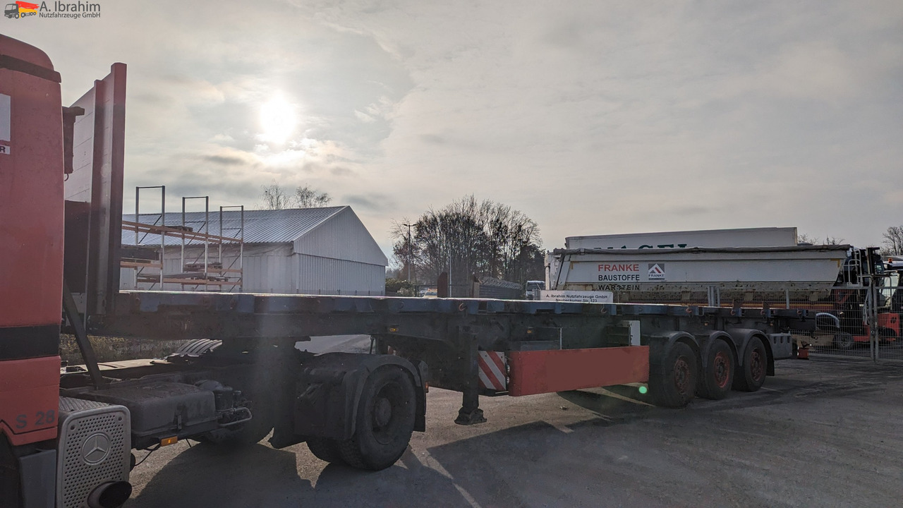 Meusburger MPS-3 Schräglader - Semiremorcă platformă: Foto 1 Meusburger MPS-3 Schräglader - Semiremorcă platformă: Foto 1