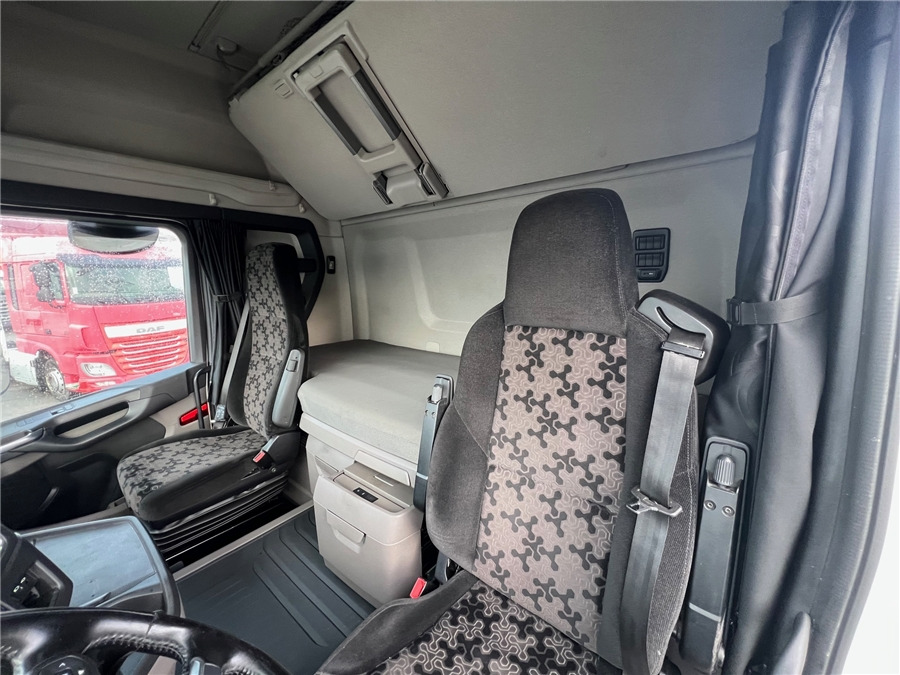 Cap tractor Scania R450 / RETARDER: Foto 16