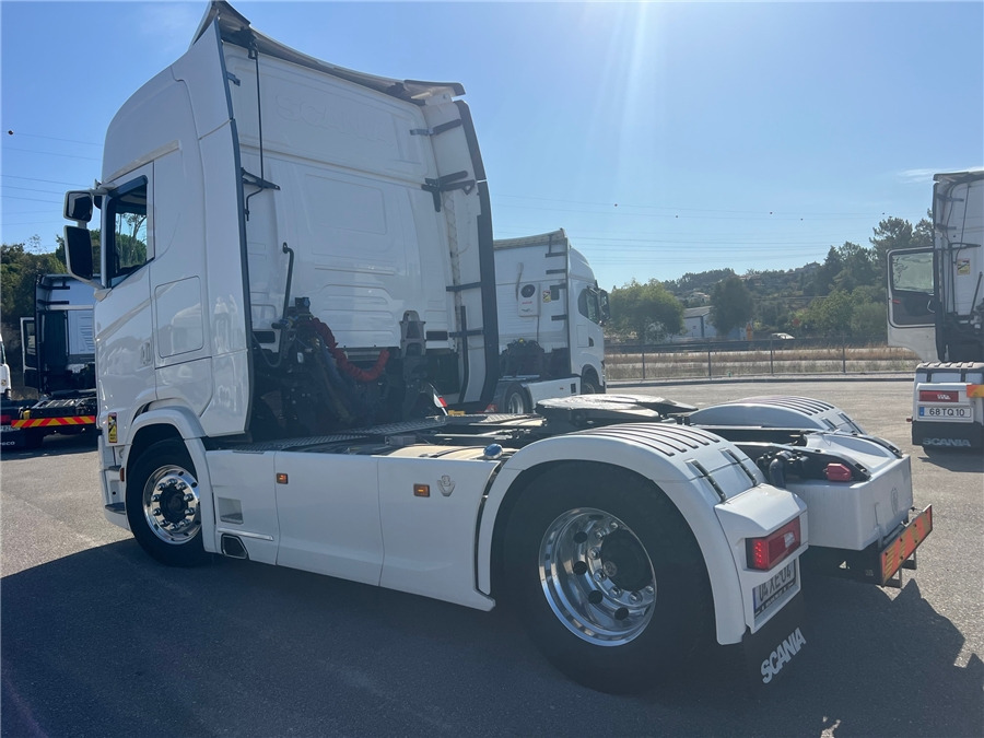 Scania S580 /V8 FULL AIR / RETARDER - Cap tractor: Foto 5 Scania S580 /V8 FULL AIR / RETARDER - Cap tractor: Foto 5