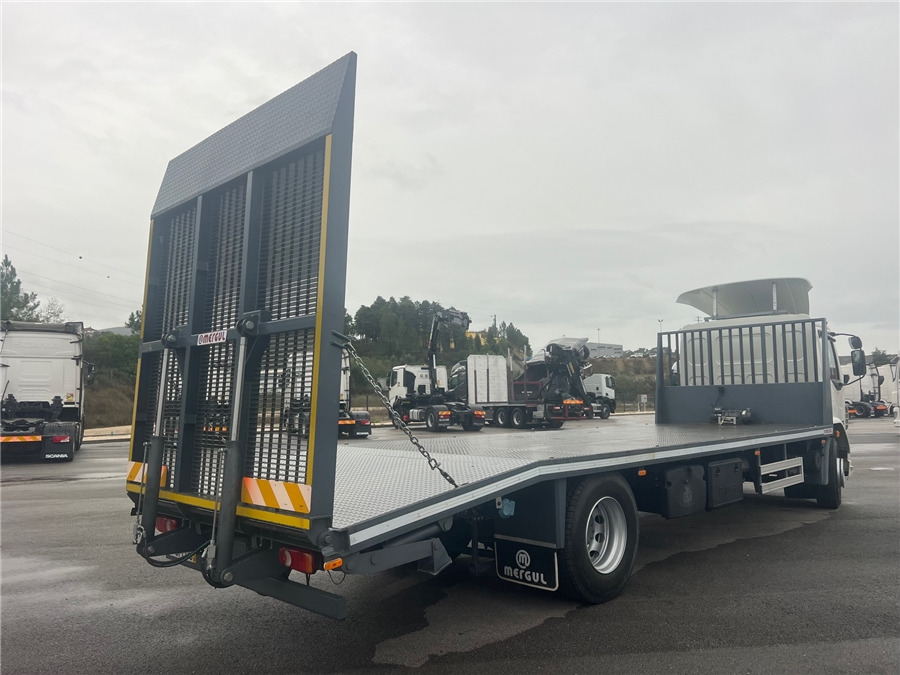 DAF LF 55.220 - Camion platformă: Foto 4 DAF LF 55.220 - Camion platformă: Foto 4