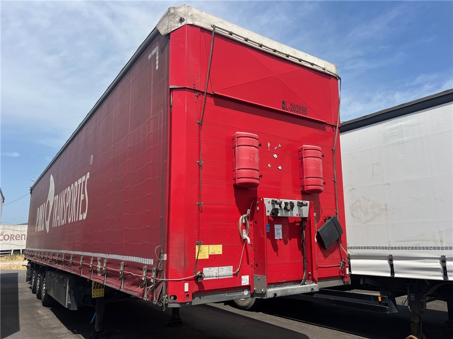 SCHMITZ CARGOBULL SCB-S3T TETO ELEVAR - Semiremorcă prelată: Foto 2 SCHMITZ CARGOBULL SCB-S3T TETO ELEVAR - Semiremorcă prelată: Foto 2
