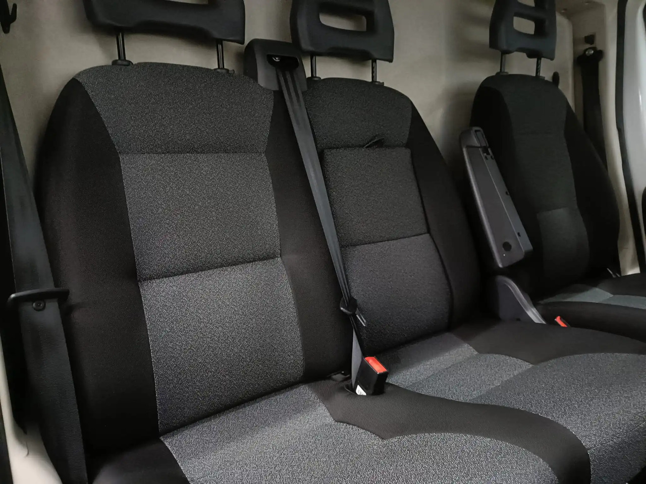 Leasing de  FIAT DUCATO 35 L3H2 CNG METANO FIAT DUCATO 35 L3H2 CNG METANO: Foto 9