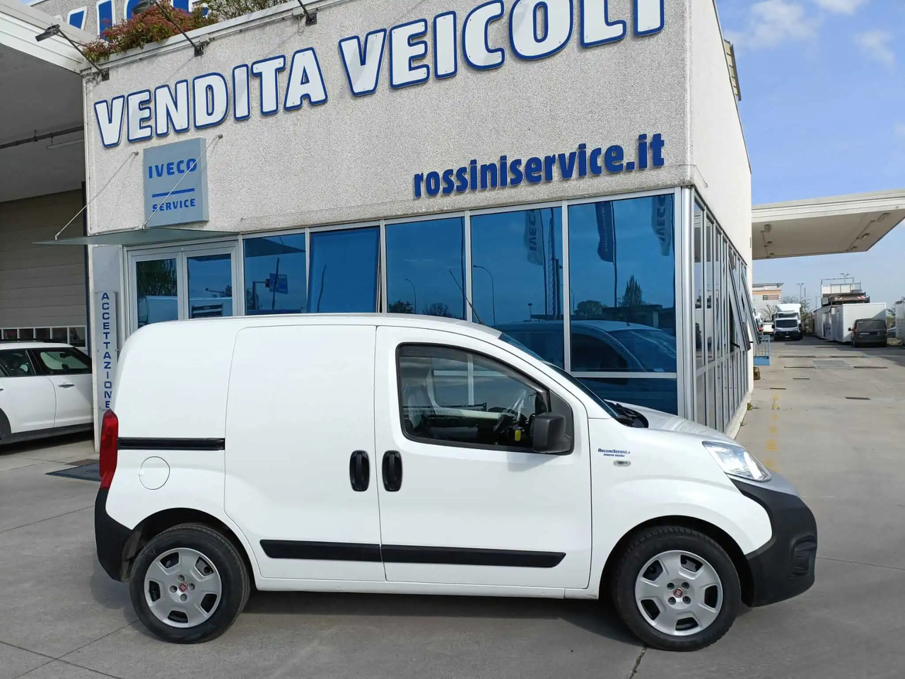 FIAT FIORINO SX - Dubă: Foto 1 FIAT FIORINO SX - Dubă: Foto 1