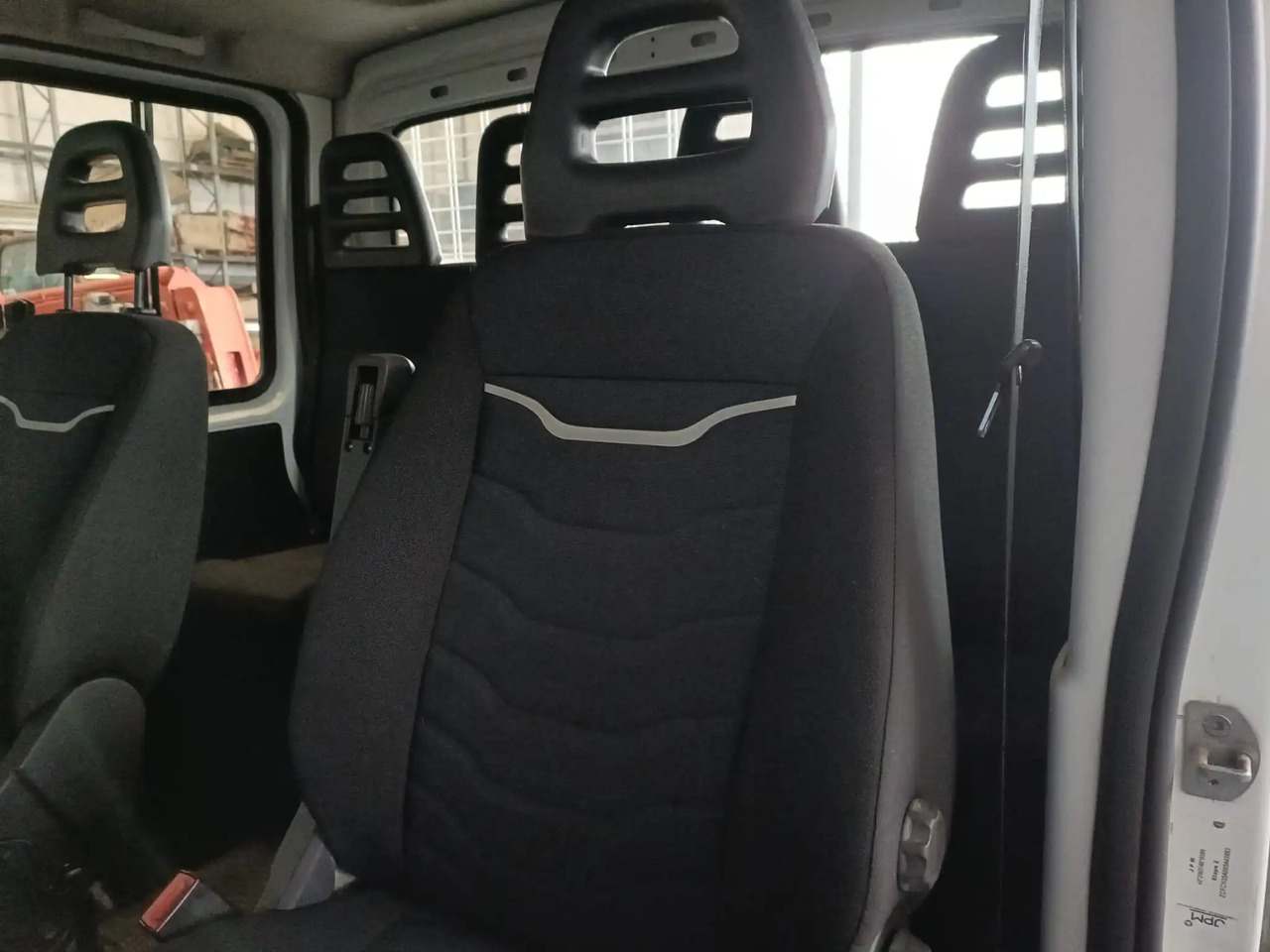 Autoutilitară basculantă IVECO DAILY 35C14 DOPPIA CABINA RIBALTABILE 2.3: Foto 17
