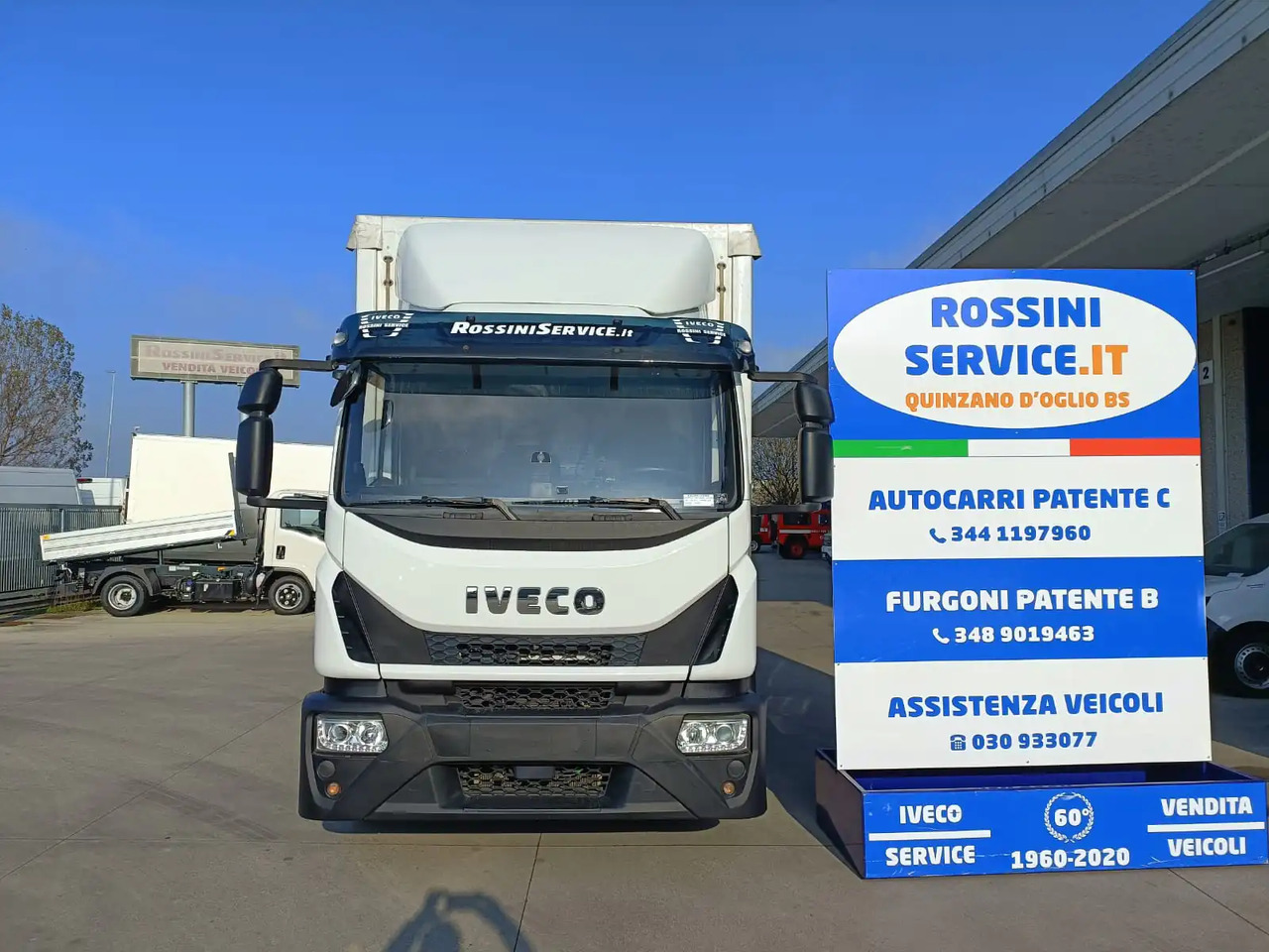 IVECO EUROCARGO 140E28P - Camion şasiu: Foto 1 IVECO EUROCARGO 140E28P - Camion şasiu: Foto 1