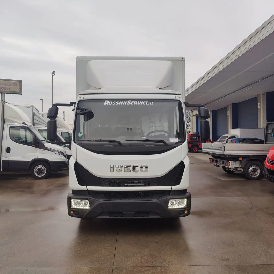 IVECO EUROCARGO 75E19 / 80E19 / 86E19 - Camion furgon: Foto 4 IVECO EUROCARGO 75E19 / 80E19 / 86E19 - Camion furgon: Foto 4