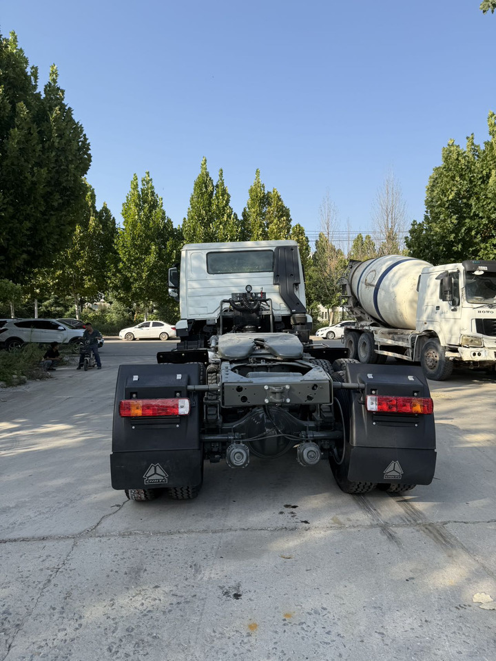 HOWO 6x4 - Cap tractor: Foto 5 HOWO 6x4 - Cap tractor: Foto 5