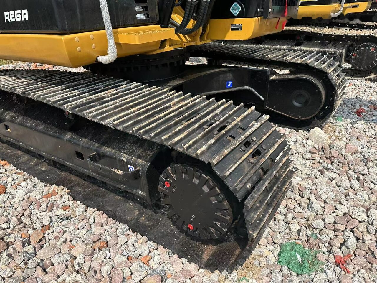 Caterpillar CAT 320D - Excavator pe şenile: Foto 4 Caterpillar CAT 320D - Excavator pe şenile: Foto 4