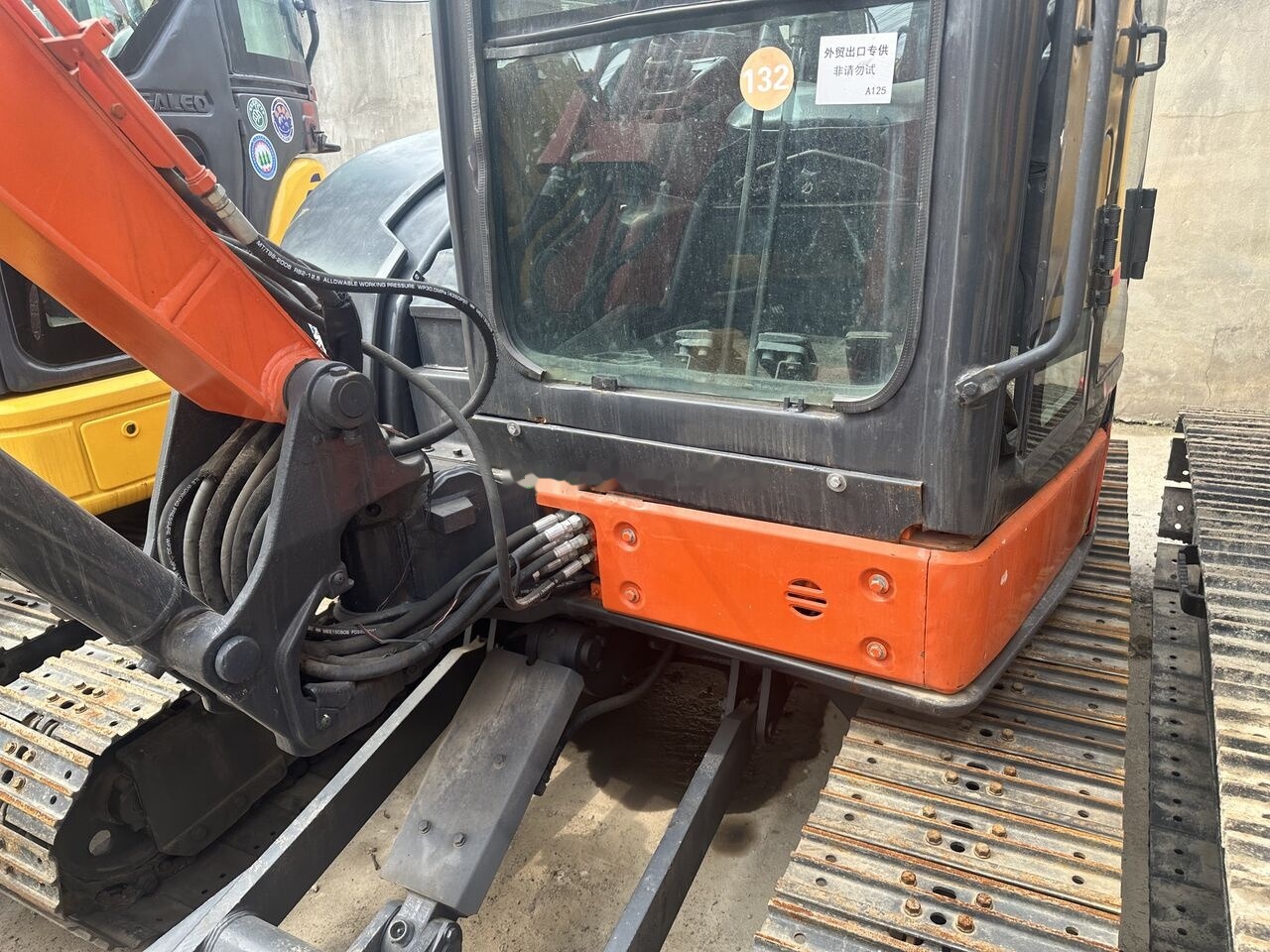 Hitachi ZX50U-2 - Mini excavator: Foto 5 Hitachi ZX50U-2 - Mini excavator: Foto 5