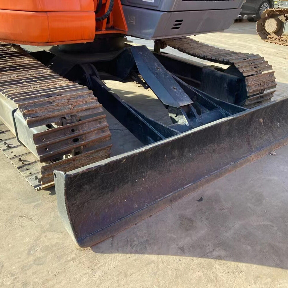 Hitachi ZX75US - Excavator pe şenile: Foto 1 Hitachi ZX75US - Excavator pe şenile: Foto 1