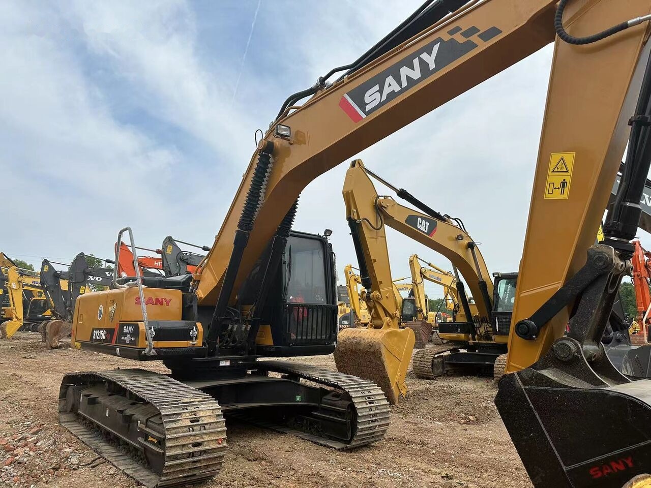 Sany SY215 - Excavator pe şenile: Foto 5 Sany SY215 - Excavator pe şenile: Foto 5