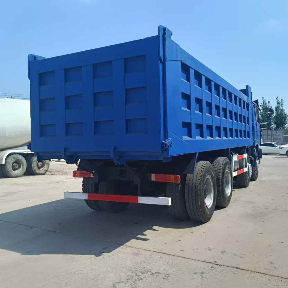 Shacman F3000 - Camion basculantă: Foto 3 Shacman F3000 - Camion basculantă: Foto 3