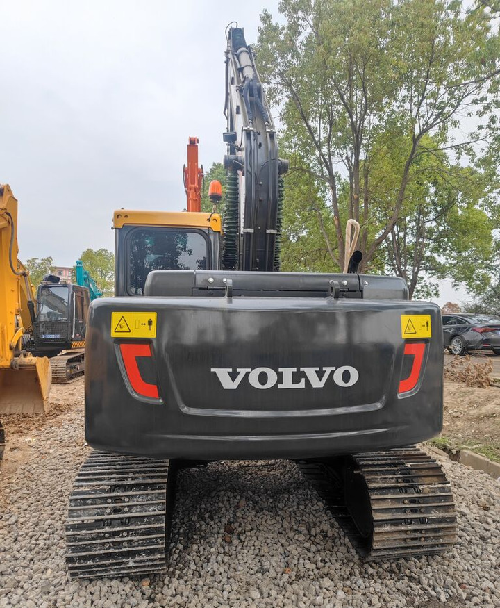 Volvo EC140DL - Excavator pe şenile: Foto 4 Volvo EC140DL - Excavator pe şenile: Foto 4